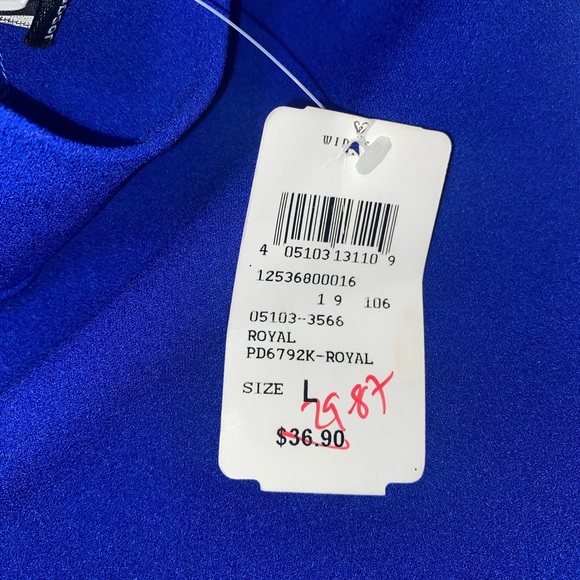 BRAND NEW✨Blue Windsor cutout dress - Picture 3 of 3